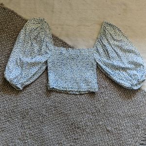 Smocked crop top 🌻